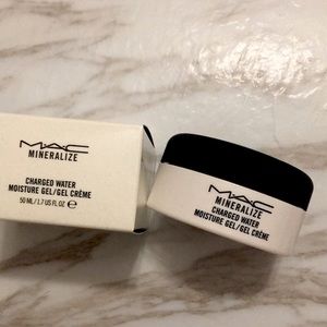 MAC Mineralize Charged Water Moisture Gel Moisturizer